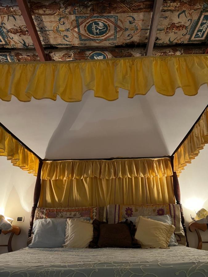 Apartament Casa Tiare, The Heart Of Piazza Plebiscito Neapol Zewnętrze zdjęcie