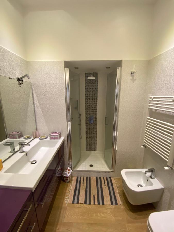 Apartament Casa Tiare, The Heart Of Piazza Plebiscito Neapol Zewnętrze zdjęcie